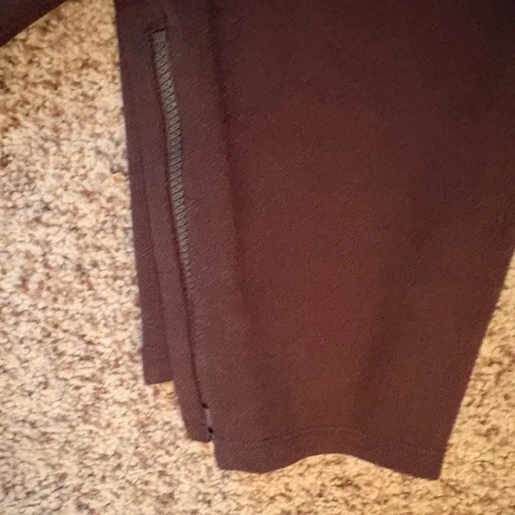 Athleta Venice Heathered Pintuck Chocolate Brown Pants - Picture 4 of 9